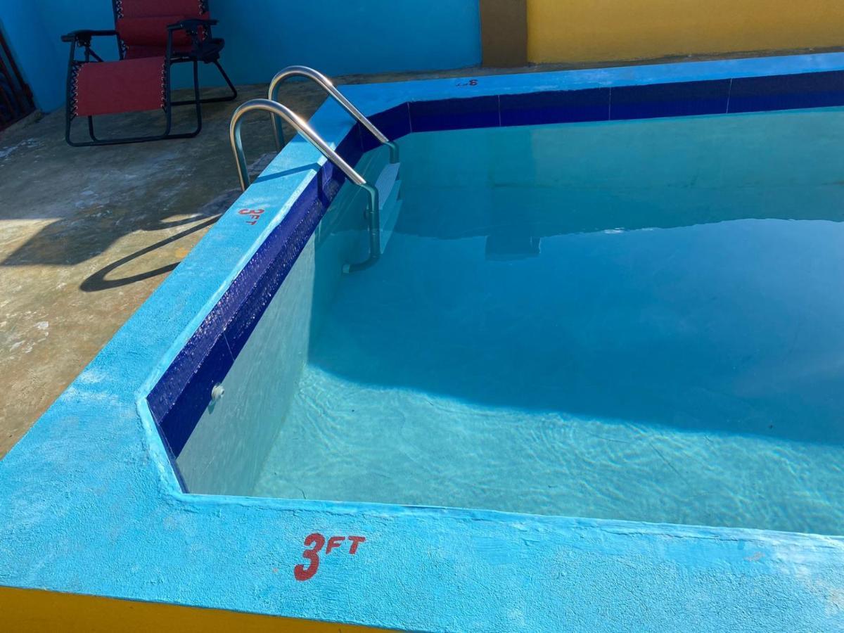 Paradise Villa Sleep 6 Private Pool Ocho Rios Eksteriør billede