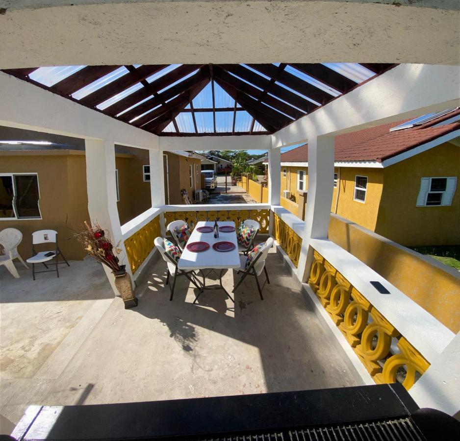 Paradise Villa Sleep 6 Private Pool Ocho Rios Eksteriør billede