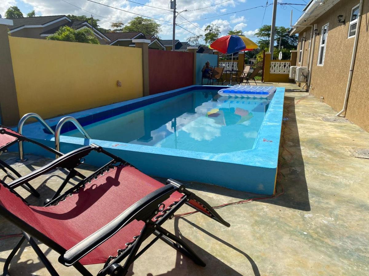 Paradise Villa Sleep 6 Private Pool Ocho Rios Eksteriør billede